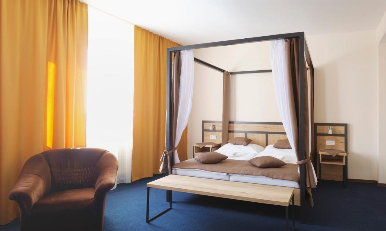 Hotel Zobor Νίτρα Εξωτερικό φωτογραφία